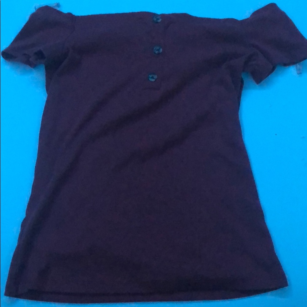 Off the shoulder T-shirt